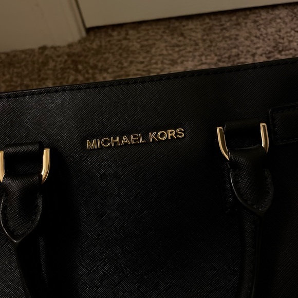 Michael Kors Black Purse - Picture 7 of 13